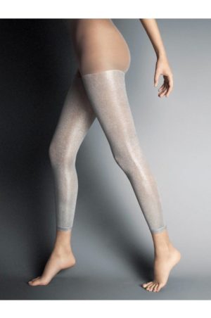 Snygga Leggings i silver - Panta Scarabeo på modell